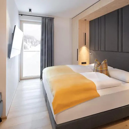 Aparthotel DIE SONNE-3